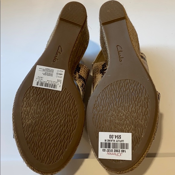 yellow and green havaianas